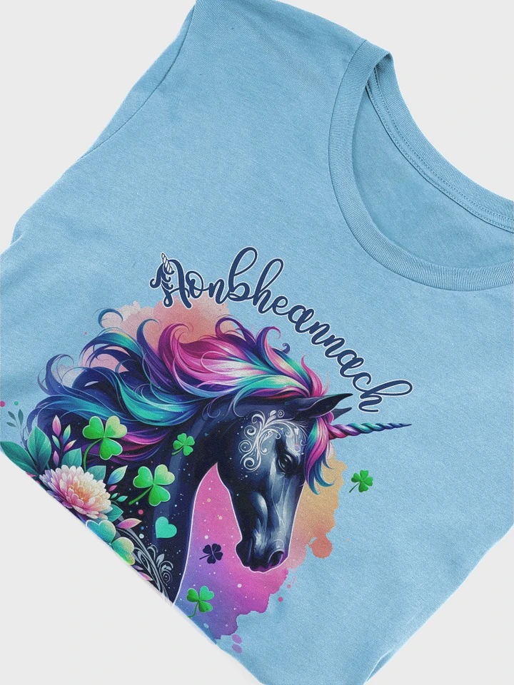 'Aonbheannach' Unicorn 🦄 - Irish / Gaeilge Supersoft T-shirt product image (2)
