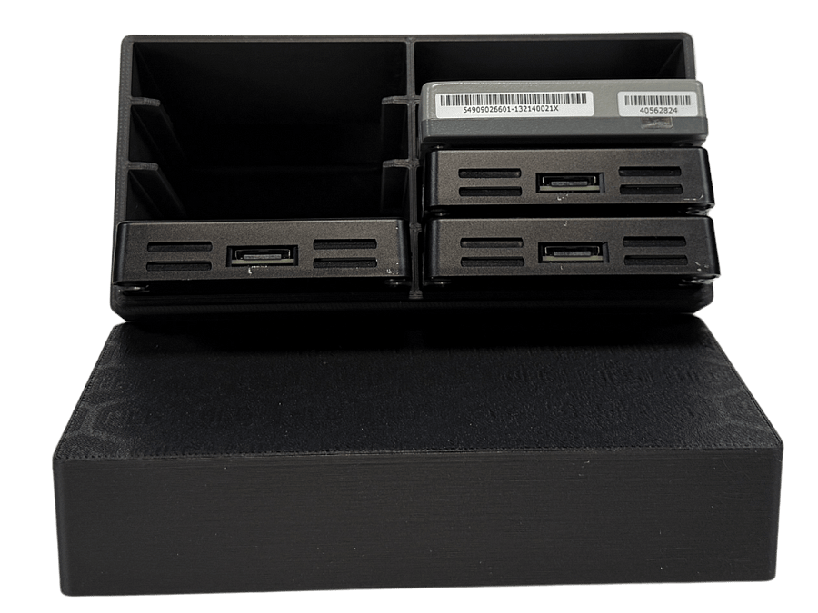8x 2.5" Enterprise SAS SSD Container product image (6)