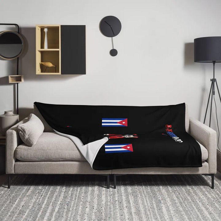CUBAN BEAR BLANKET product image (1)