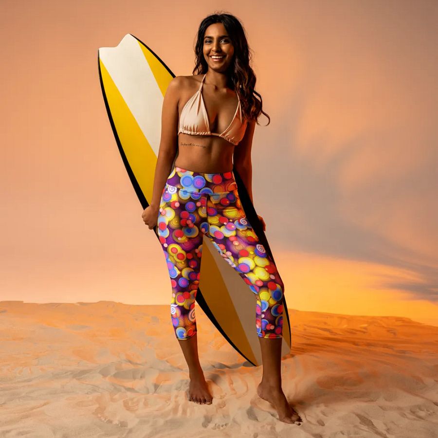 Peacock Valley (yoga capri leggings) product image (3)