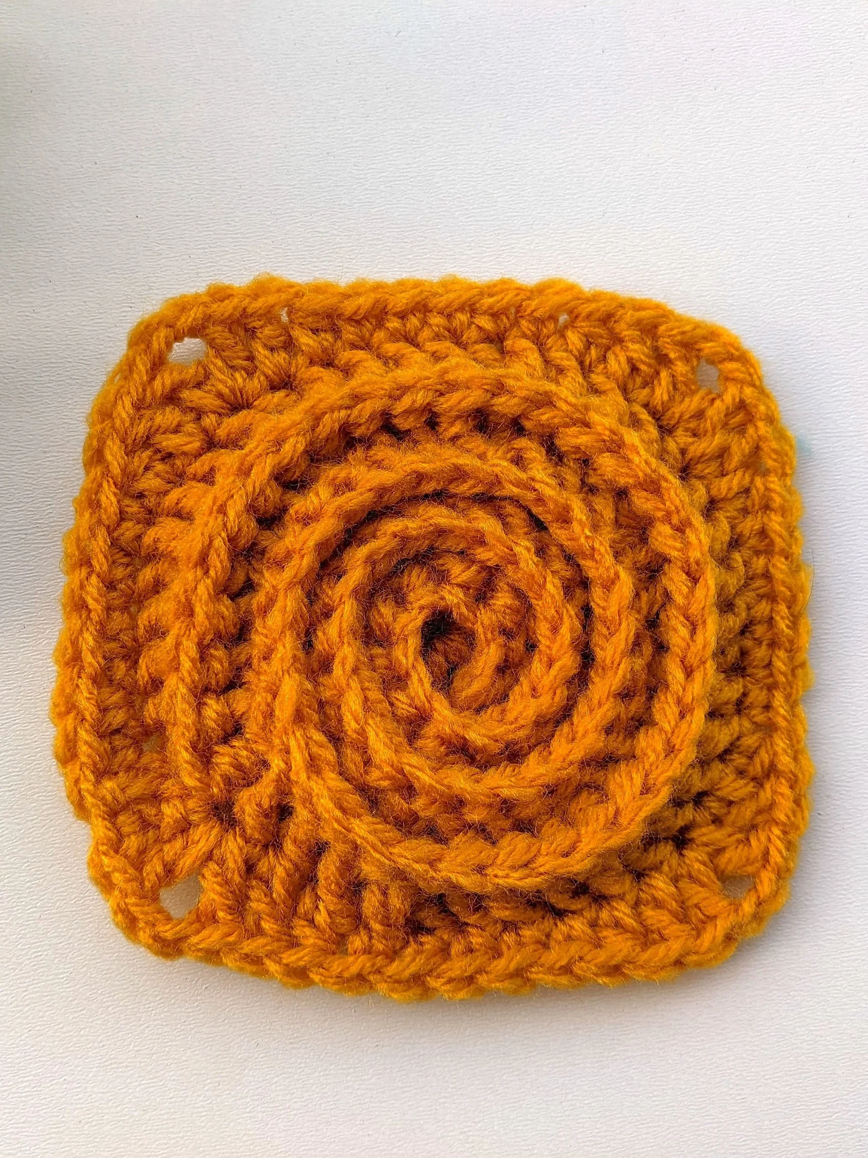 Crochet Spiral Granny Square Pattern product image (7)