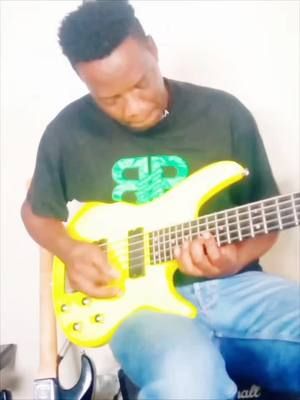 Obert Mangani x Spence Khumulani x Tongai Moyo - Ganda remvura bass solo #museve #musevetv 