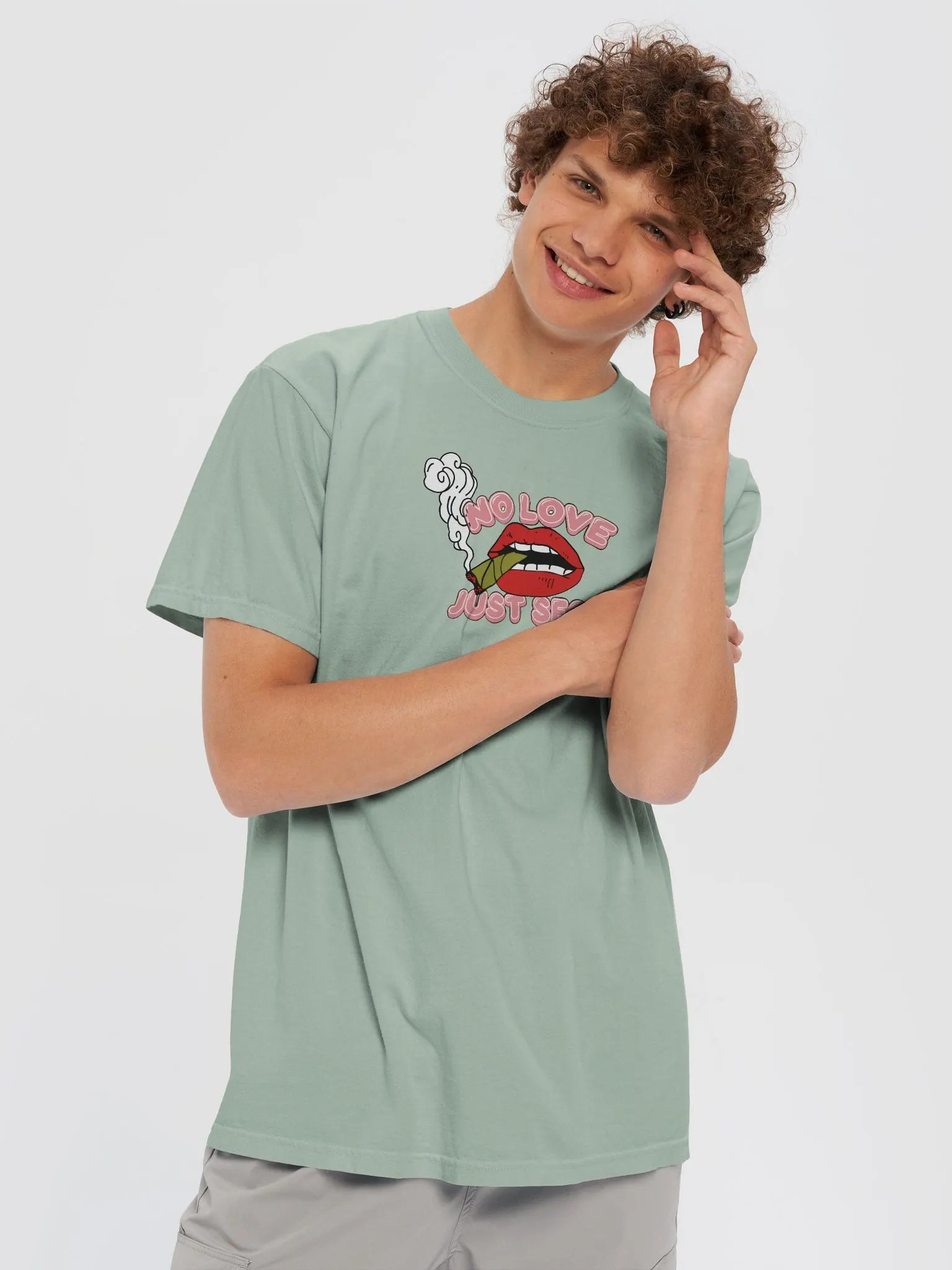 No love just Sesh! T-shirt product image (44)