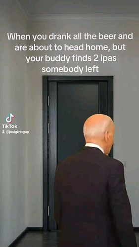 Bad day to be an ipa

#beer #beers #millerlite #ipa #budlight #Biden #trump #trump2024 #funny #meme