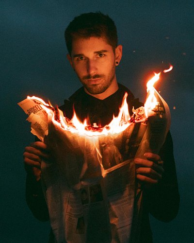 fire.
-
-
-
📸: @dreamily.portraits 

Another capture by Amanda that I cannot stop looking at. We only got about 3 photos out ...