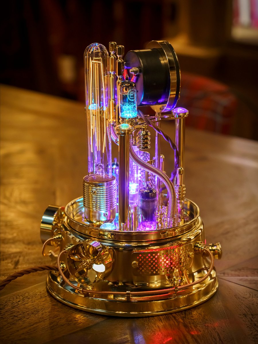 Steampunk Lamp Nikola product image (7)
