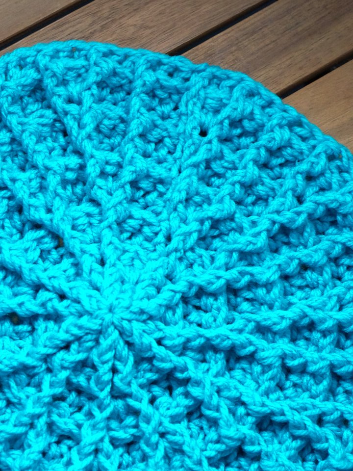 Waffle stitch in rounds pdf pattern product image (1)