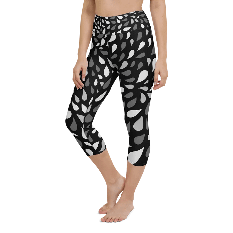 Swirling Teardrop Yoga Capri Leggings product image (6)