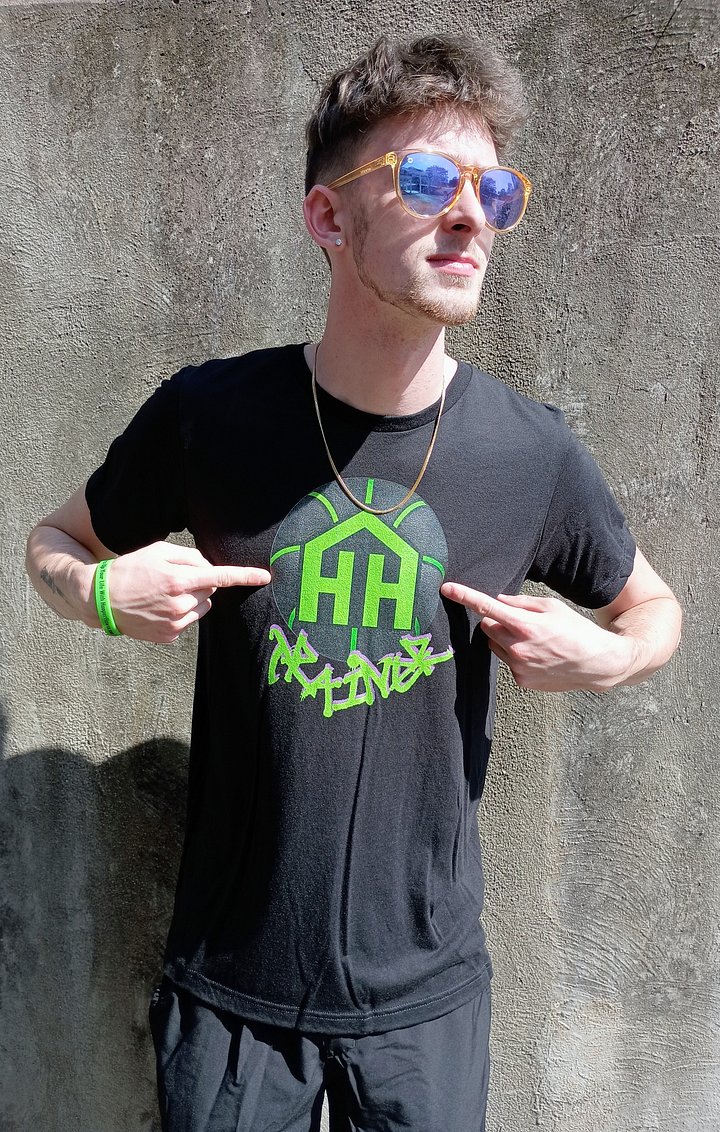 Hooper Howse Trainer Tee product image (2)