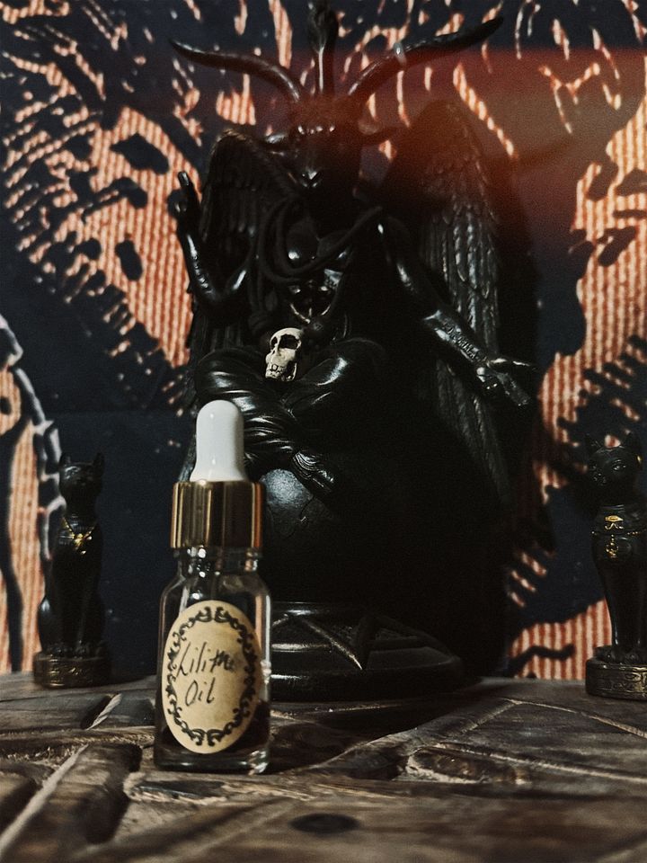 Lilith Oil product image (2)