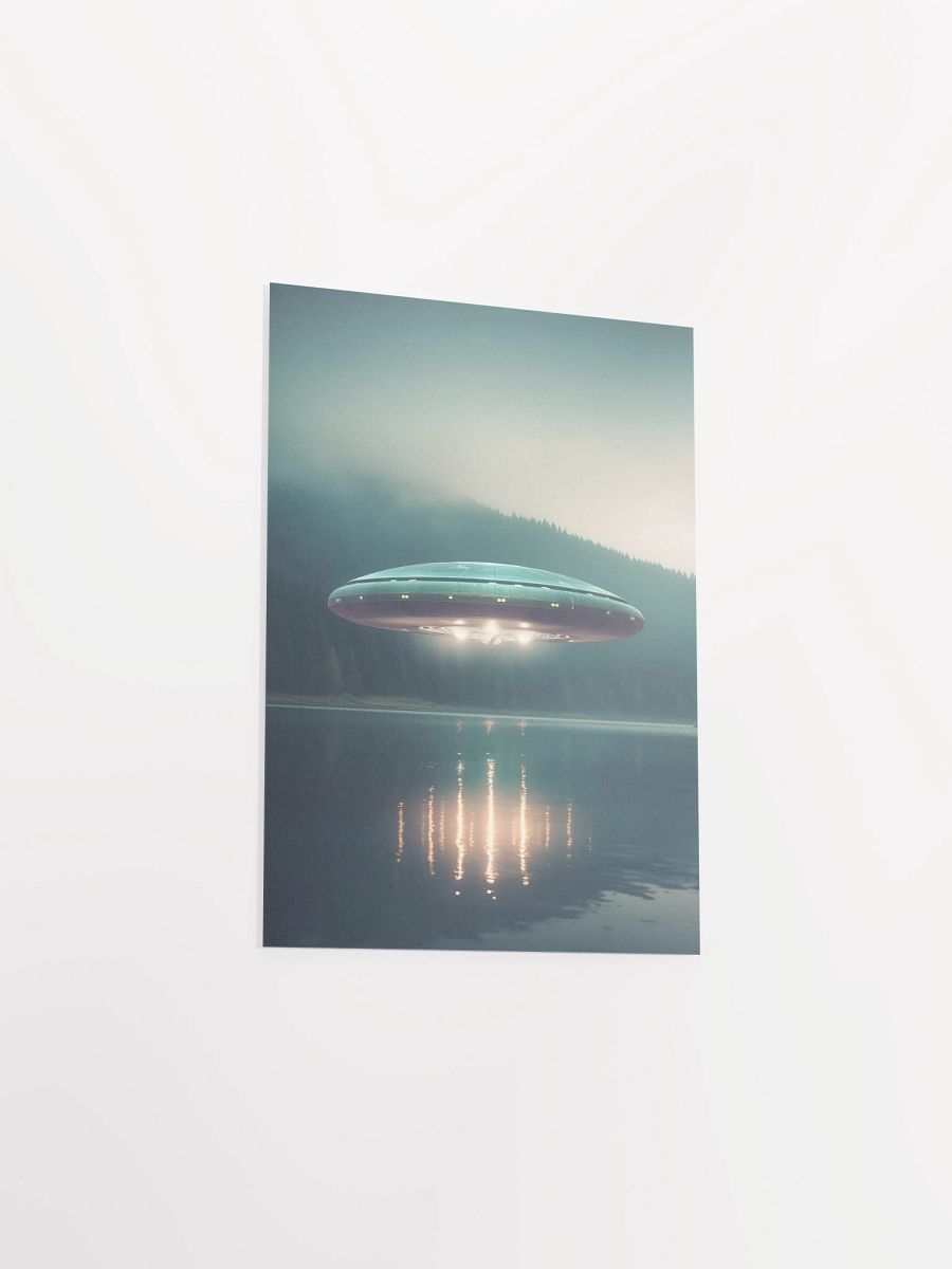 The Truth is Out There / The X-Files photo of UFO — sci-fi poster, movie art, I want to believe poster, space print, aliens wall decor product image (8)