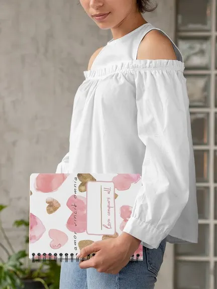Amor Vincit Omnia Notebook product image (2)