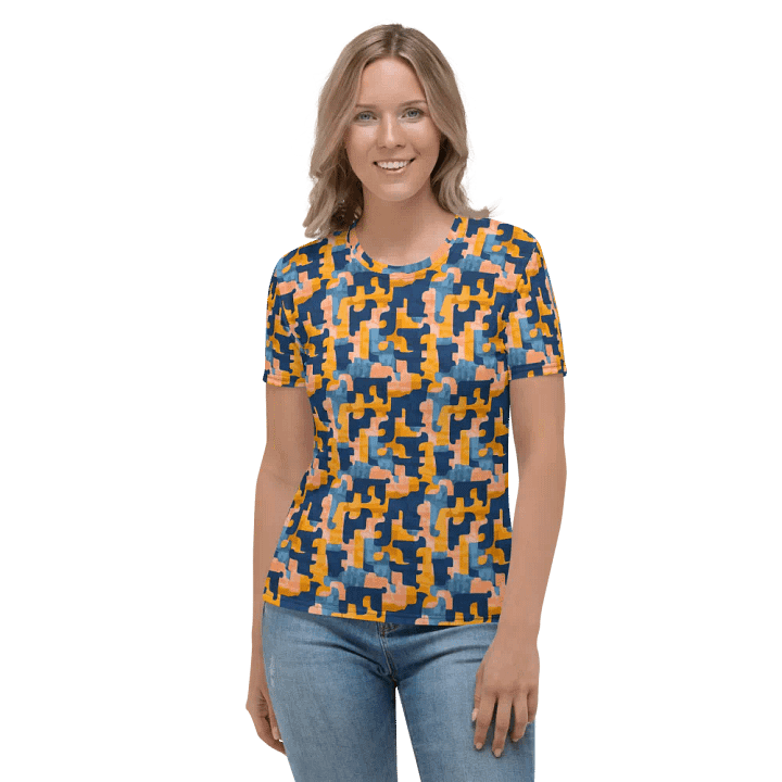 Flowing Shapes | Women's Crew Neck T-Shirt product image (1)