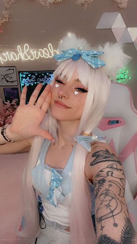SWOLE VANILLA ?!?!? WE NEED A SWOLE CHOCOLA NOW👀
•
•
•
If you wanna hangout, vibe, chat, see all the spooky games, click the ...
