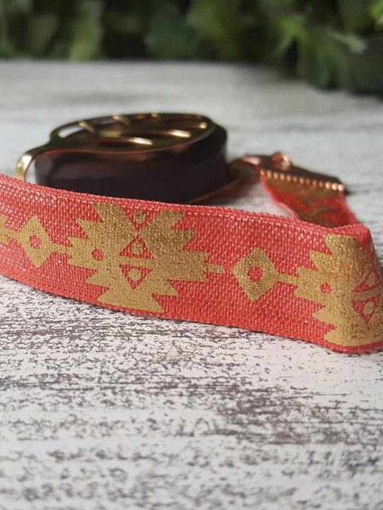 Coral Aztec Elastic Bracelet | Handmade Accessory for Bellabeat Leaf Urban & Ivy product image (1)