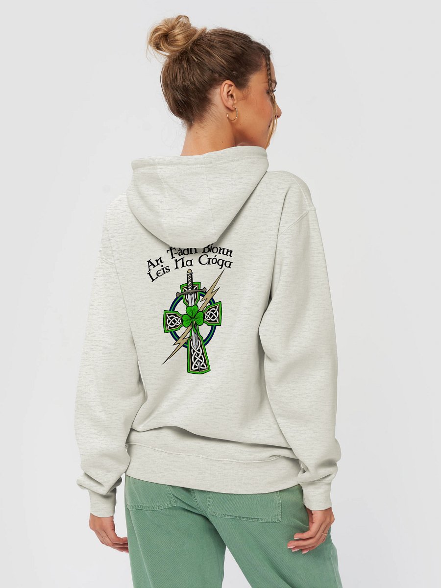 An T-ádh Bíonn Leis Na Cróga Hoodie product image (4)