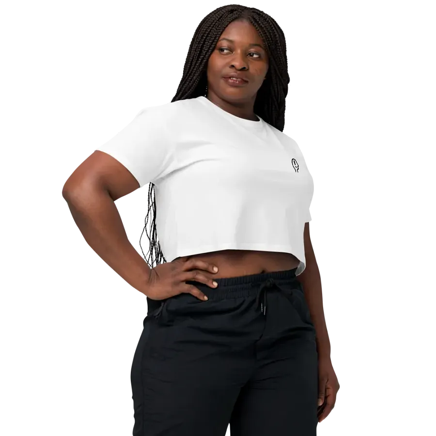 EXCLAIMING MENTALLY (L.C. black) embroidered cotton crop top product image (17)