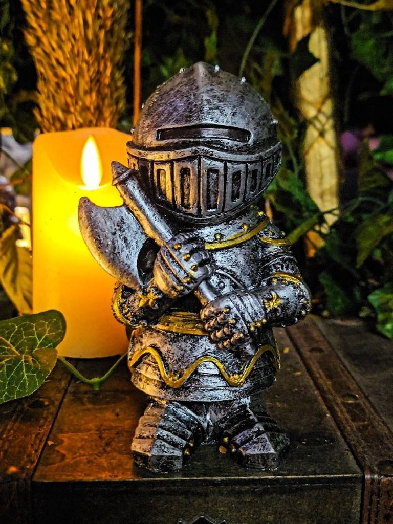 The Armored Kingdom Executioner Knight Collectible product image (5)