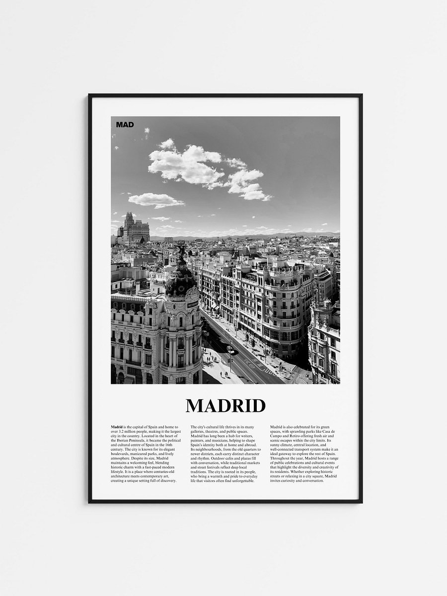 Madrid 01 Newspaper Poster product image (1)