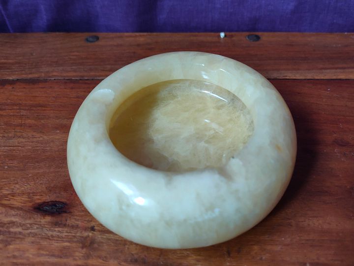 Cinzeiro de pedra ónix product image (1)