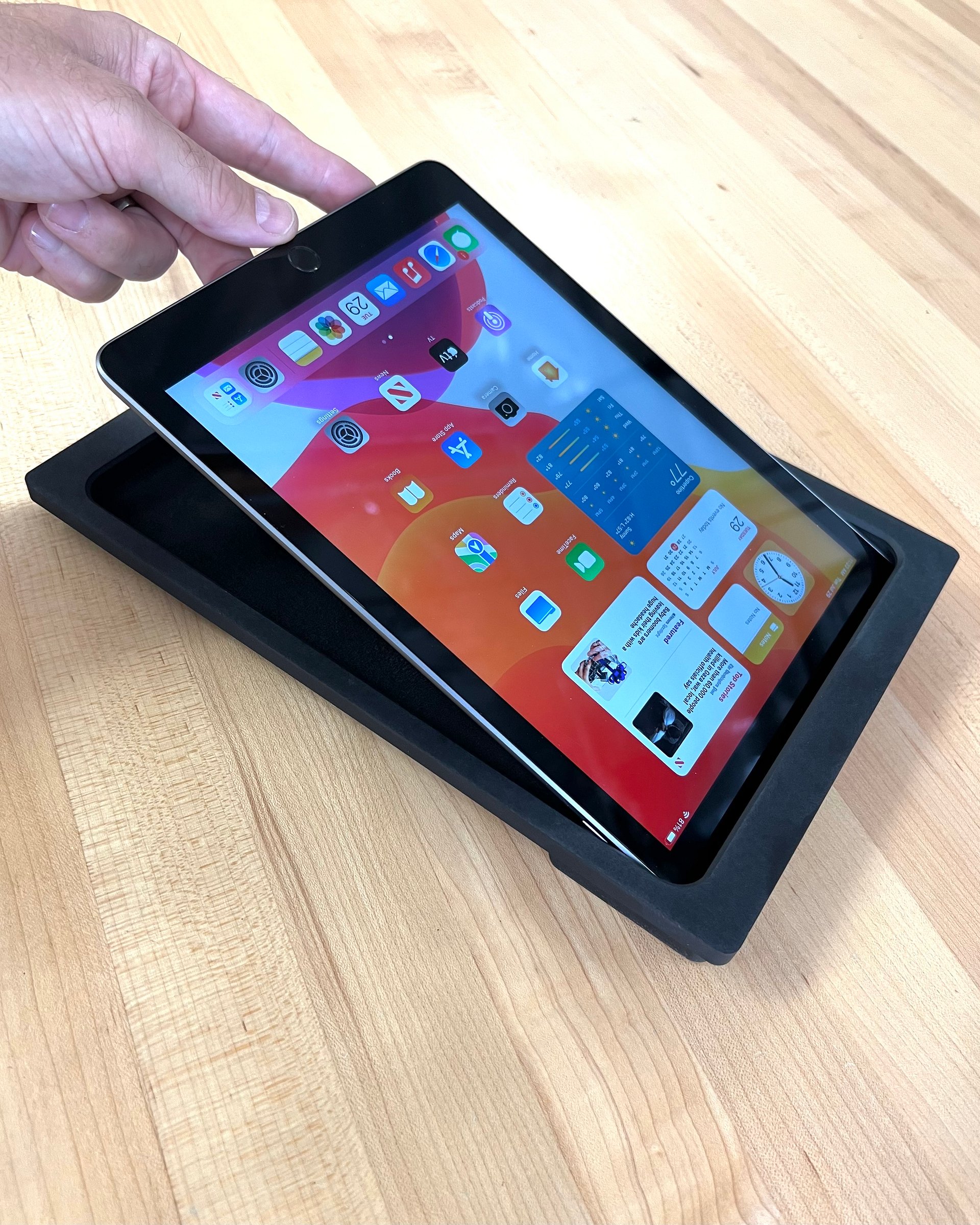 iPad Pro, 9.7-inch, Gen 1 - SIDE SLIDER Dash Kit product image (3)