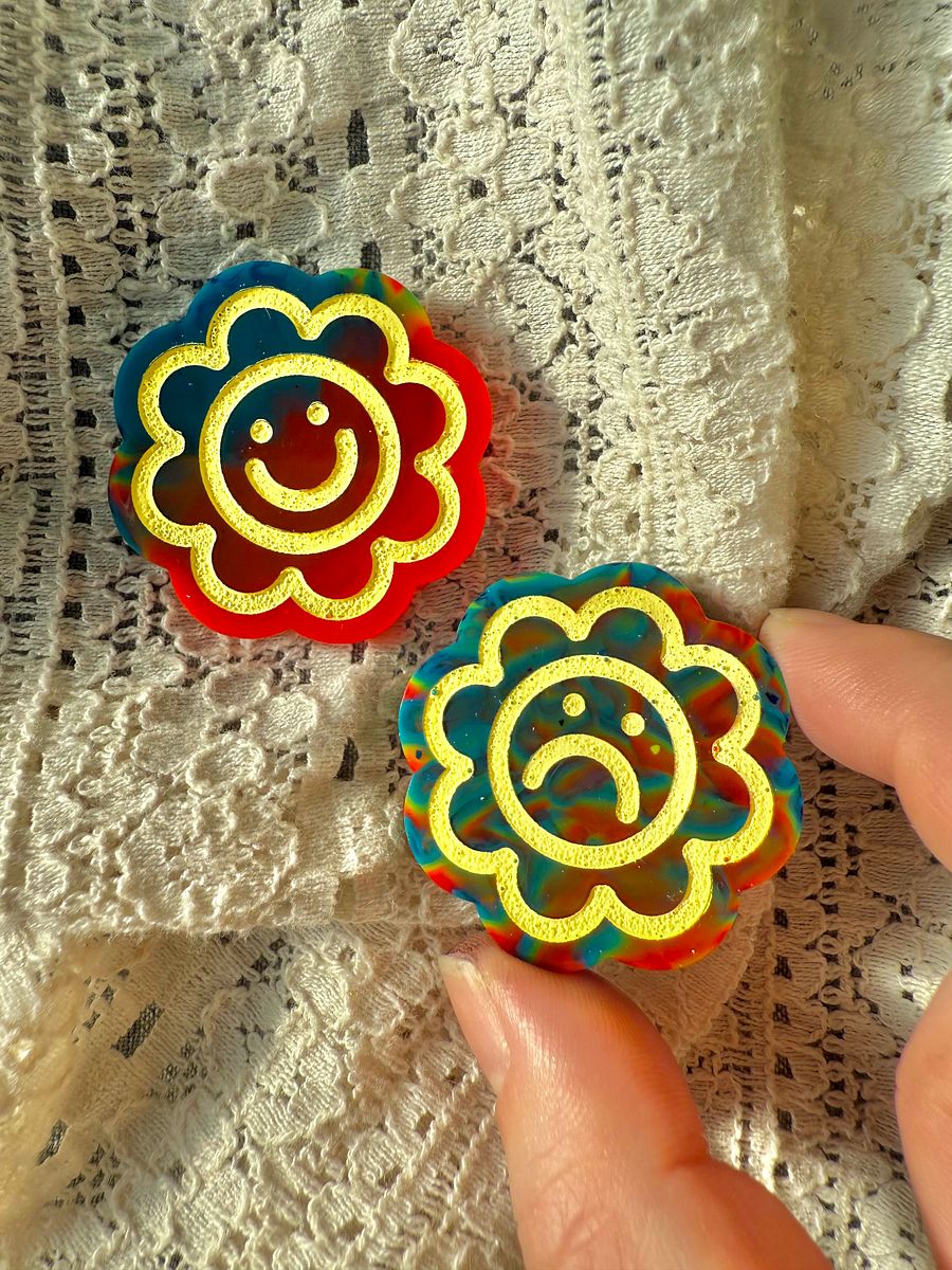 Smiley face Magnets product image (1)