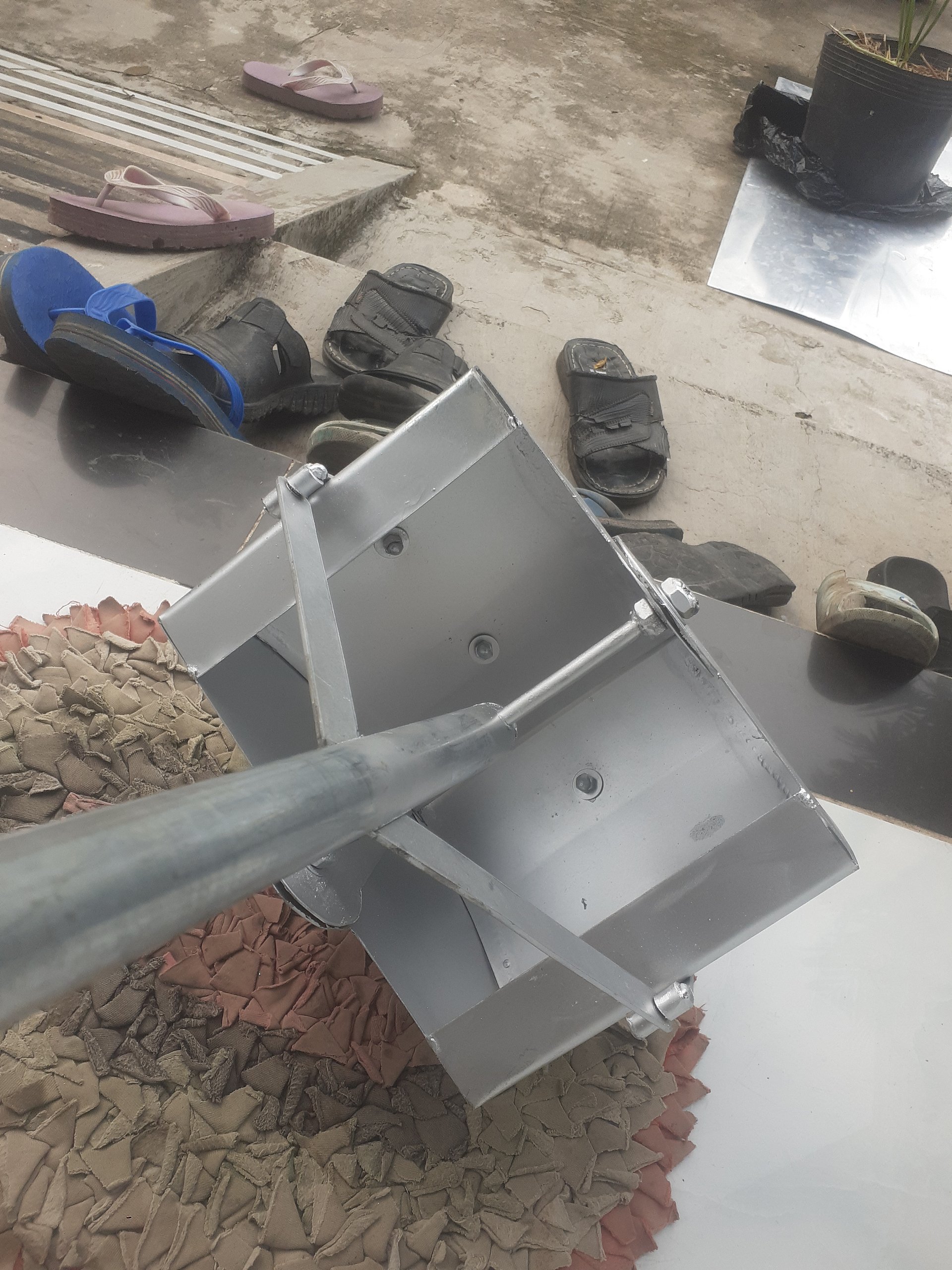 Gàu múc bùn - Dụng cụ nông nghiệp và nạo quét cóng rảnh product image (4)