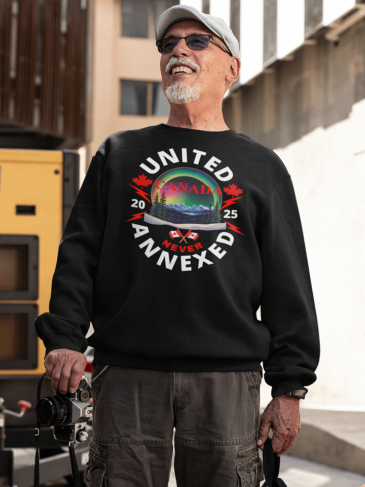 Aurora Borealis Canada Sweatshirt product image (1)