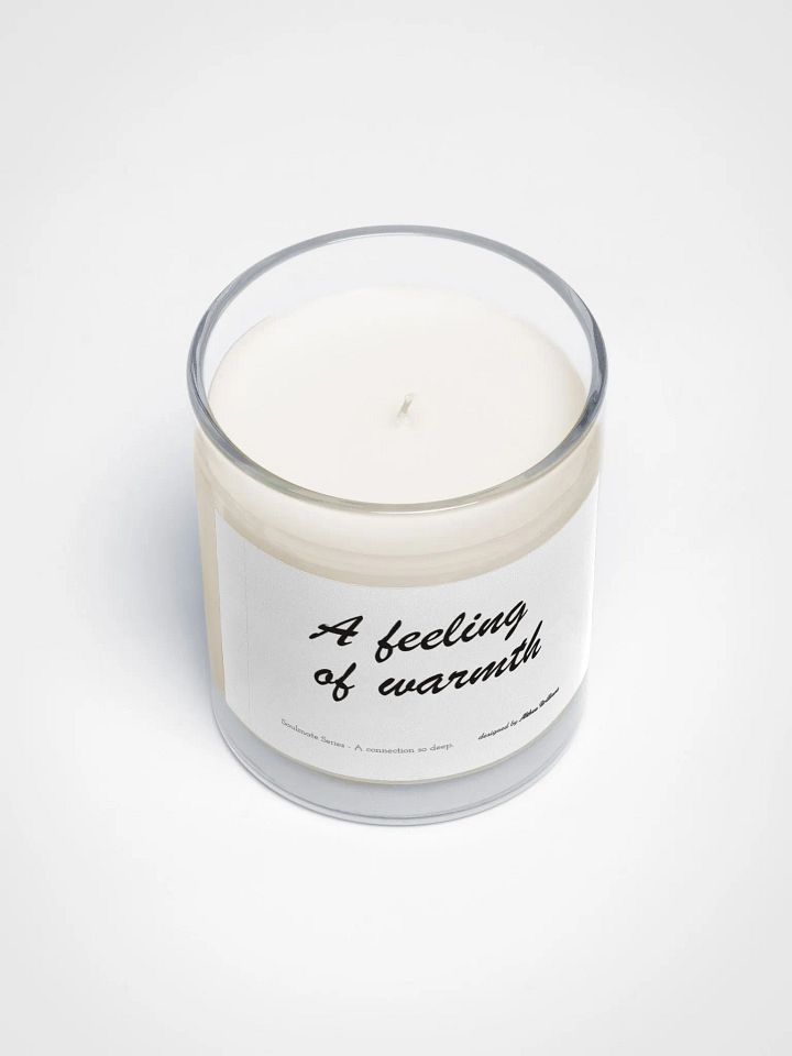 A feeling of warmth candle product image (2)