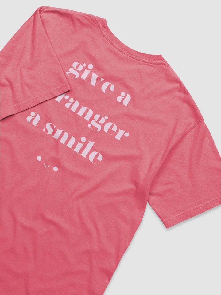 Give a Stranger a Smile Pink Tee product image (1)