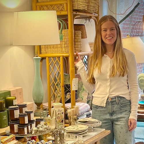 Inside Emptio Home Decor's Shopkeeping Success | Entrepreneur

https://f.mtr.cool/eyospubacr