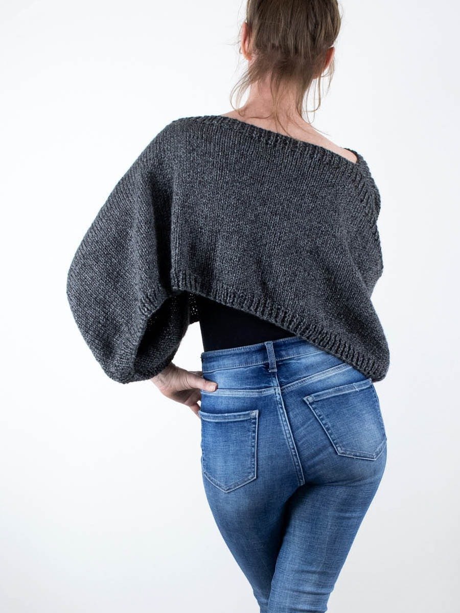 Rectangle Poncho Knitting Pattern - On the Go Worsted product image (4)