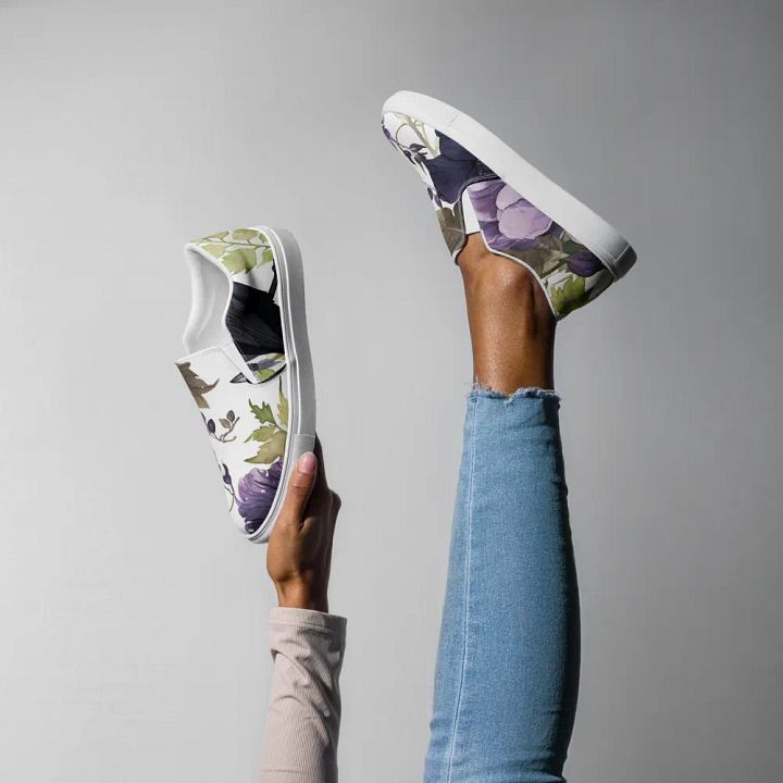 Women's Slip-On Canvas Shoes🪻with Vintage Watercolor Flowers product image (1)