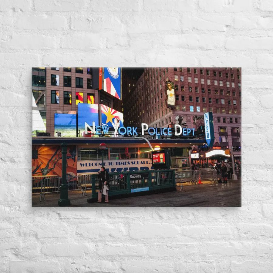 Times Square NYPD product image (12)