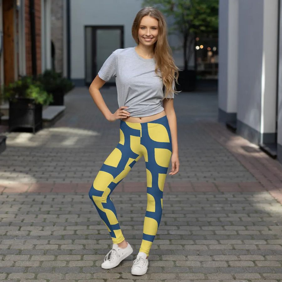 Leafy Blues All-Over Leggings product image (7)