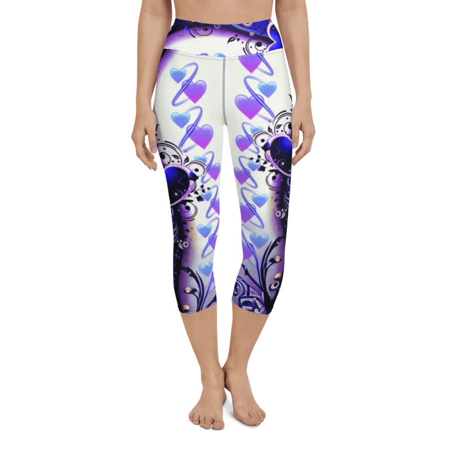 Mystic Hearts All-Over Yoga Capri Leggings product image (9)