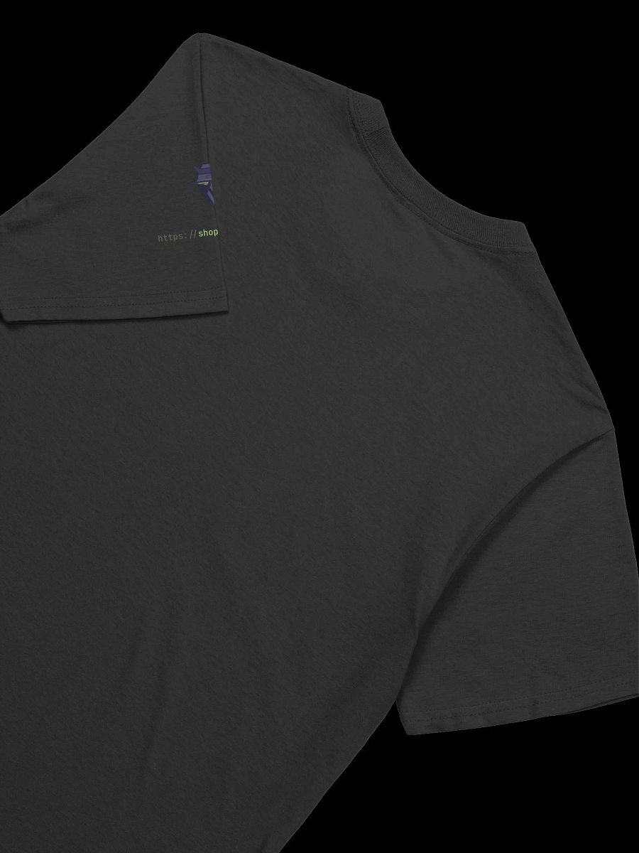 I use Neovim & Brave btw T-shirt product image (4)