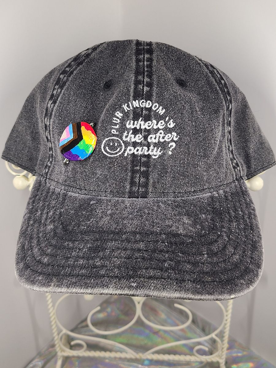 pansexual pride heart bottle cap pin product image (3)