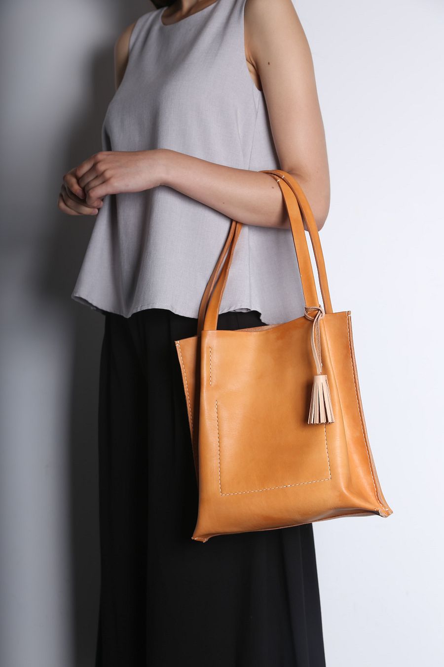 Tote - Natural, Honey, Black product image (4)