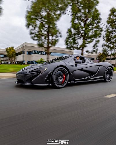“The greatest risk in life is taking no risk at all.” - @mannykhoshbin
📷: @SorenSwift
—————————
#mclaren #p1 #mclarenp1 #cars...
