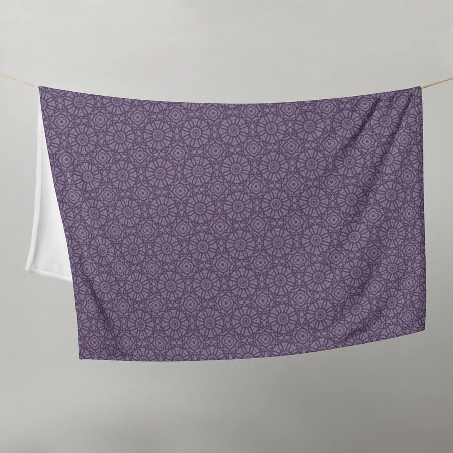 King's Crown Mauve Blanket product image (9)