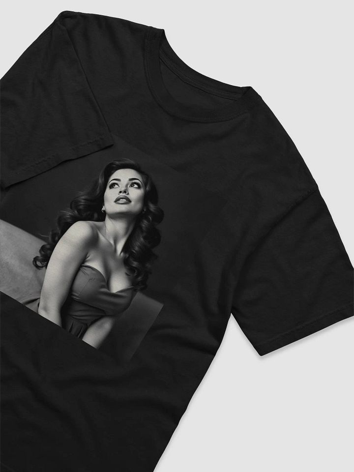 Isabella T-shirt - Pinup T-shirt - Graphic T-shirt product image (2)