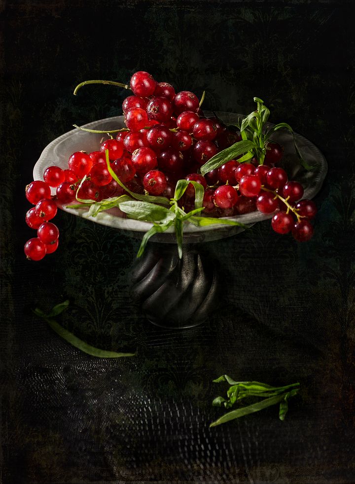 Red Currants and Tarragon product image (1)