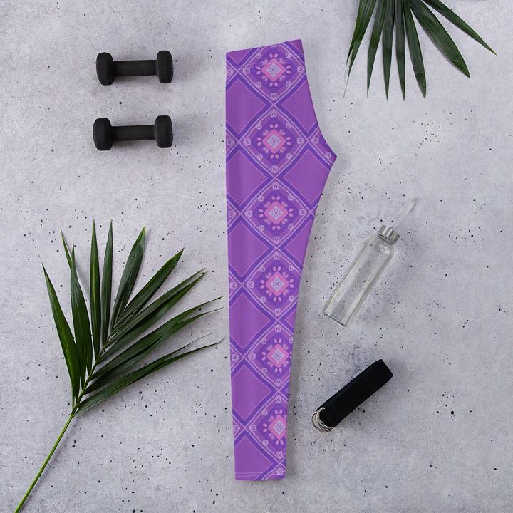 Lilac Pattern Leggings product image (2)