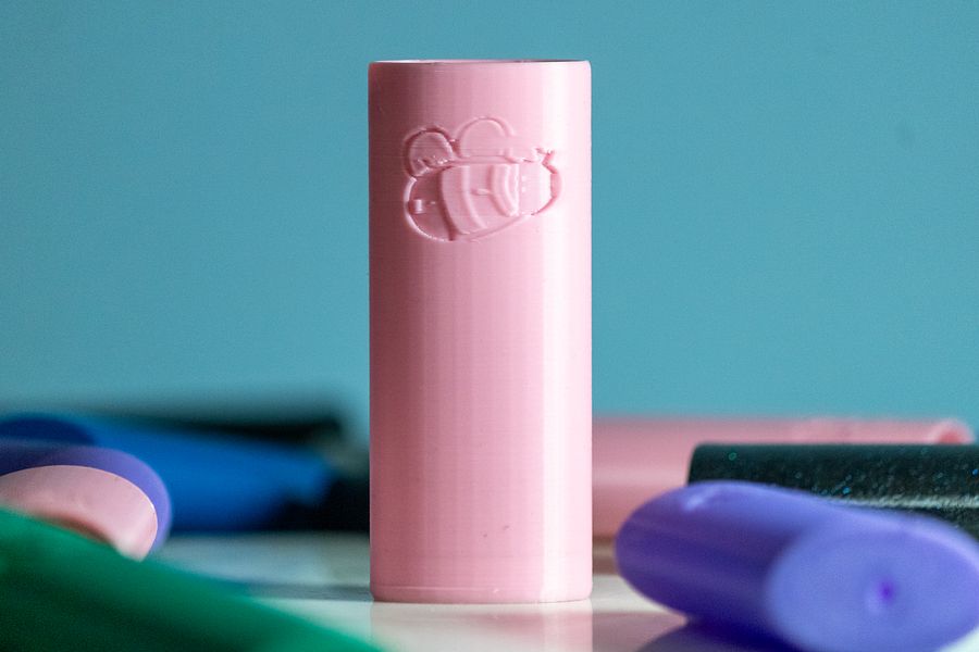 Bee Lighter Sleeve product image (5)