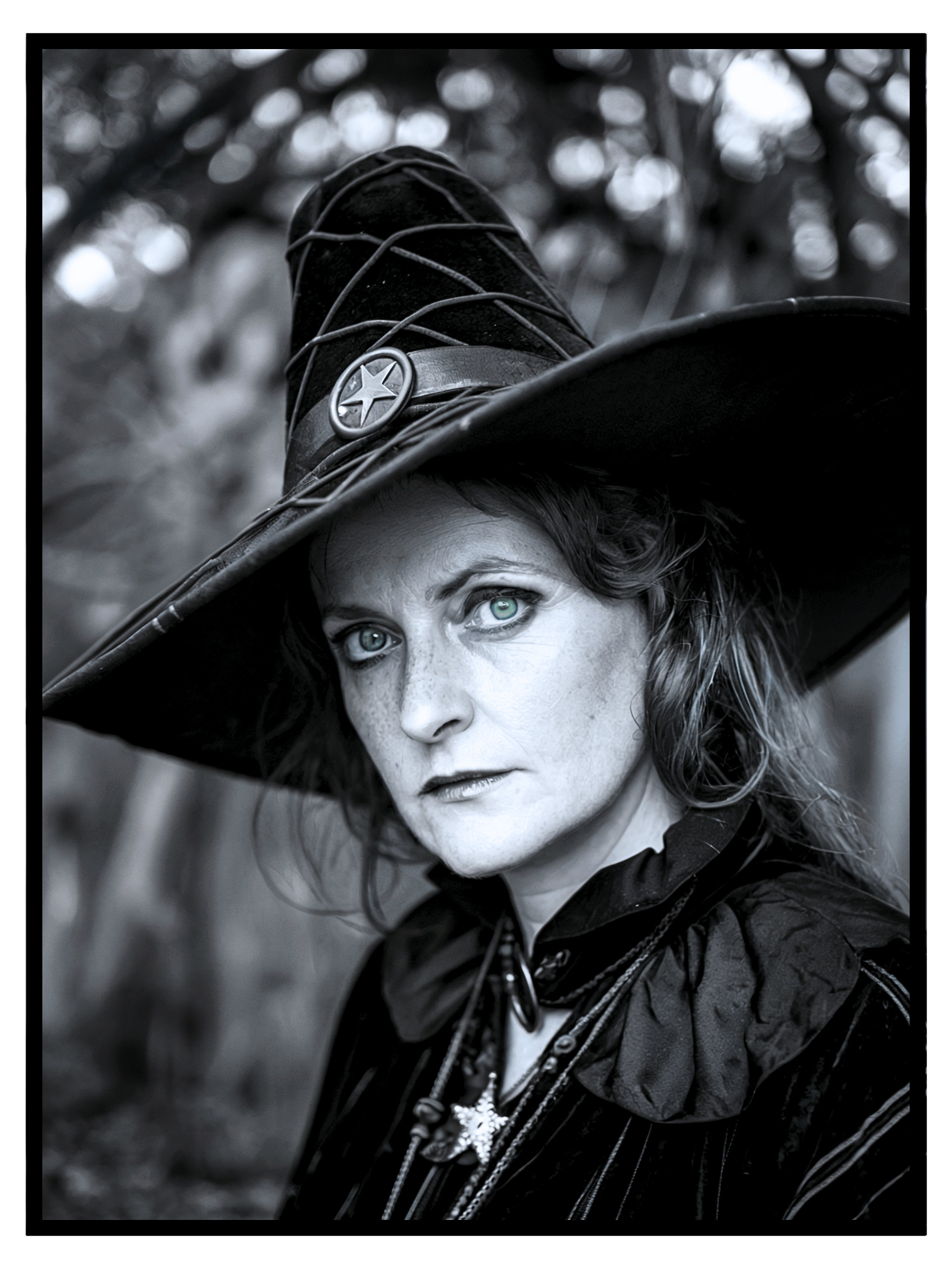 🧙‍♀️ Freeda the Witch – Free Printable Halloween Portrait | MoonFun.Shop Launch Gift product image (1)