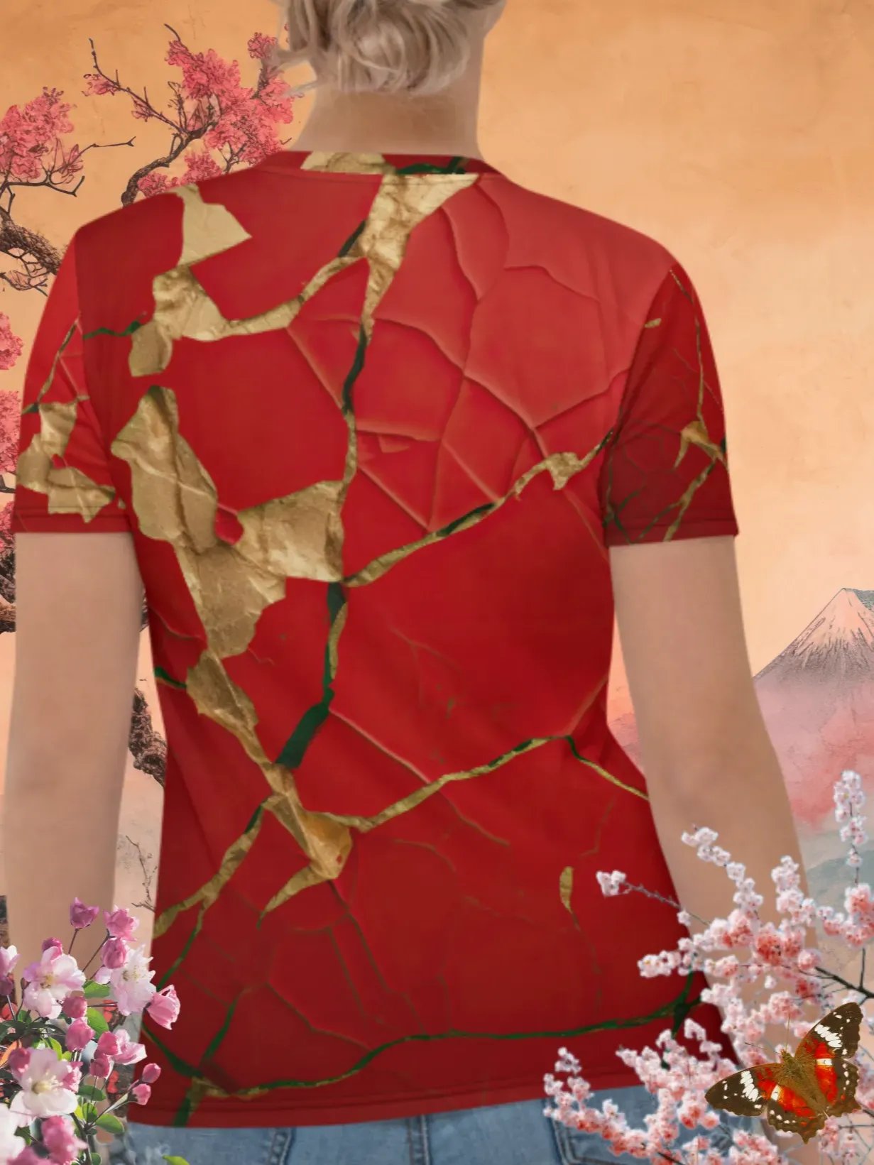 Elegant Red Kintsugi T-Shirt product image (4)