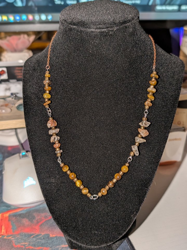 Tigers Eye Crystal Choker! product image (1)