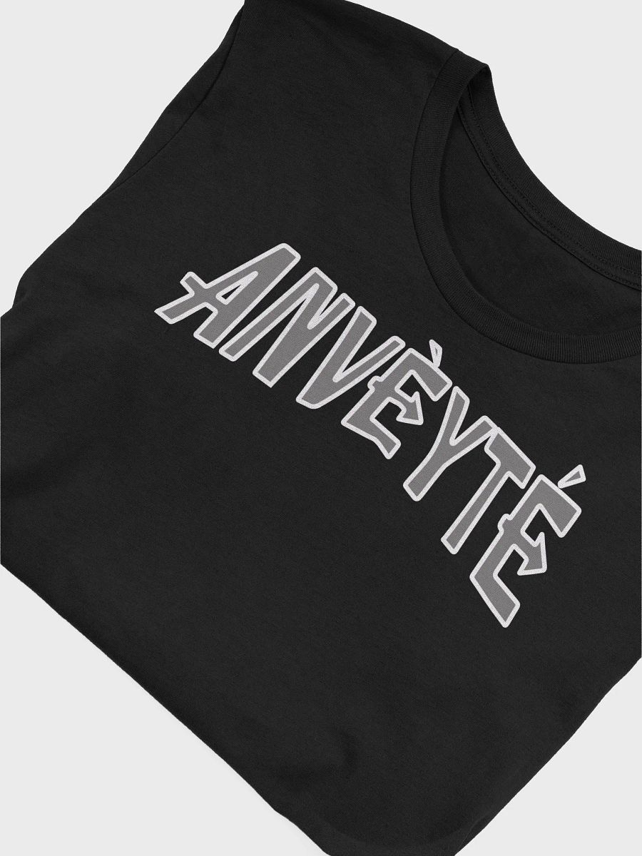 ANVÈYTÉ T-Shirt product image (55)