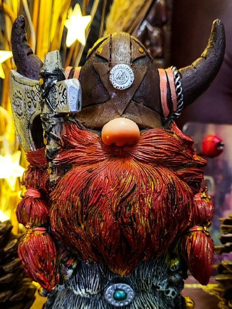 The Armored Kingdom Valgnome the Fearless Statue product image (6)